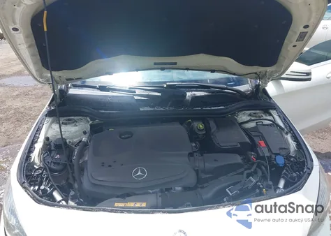 2015 Mercedes-Benz Cla 250 z USA, uszkodzony, nr VIN WDDSJ4EB0FN218500